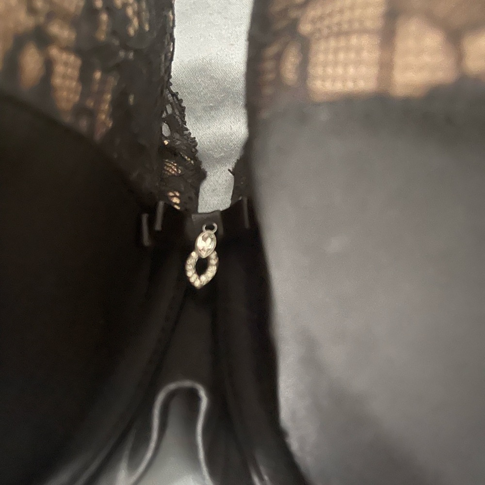 Black Curvycouture tulip lace push up bra